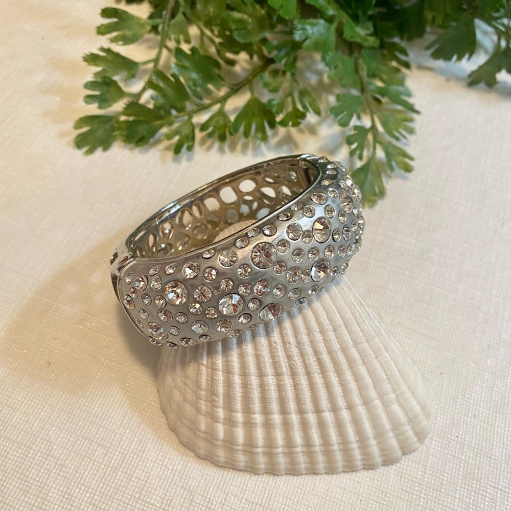 Fancy rhinestone bangle